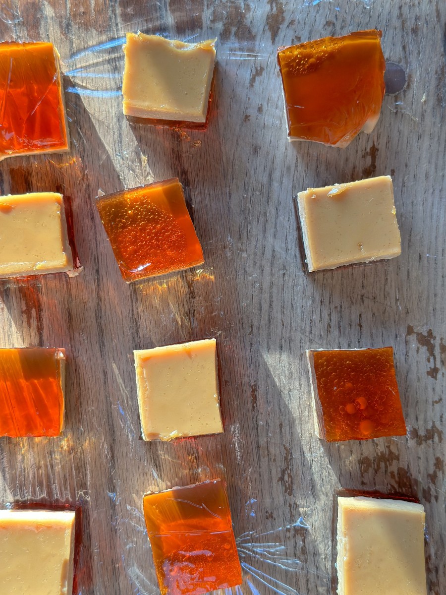 IRISH COFFEE JELLO SHOTS
