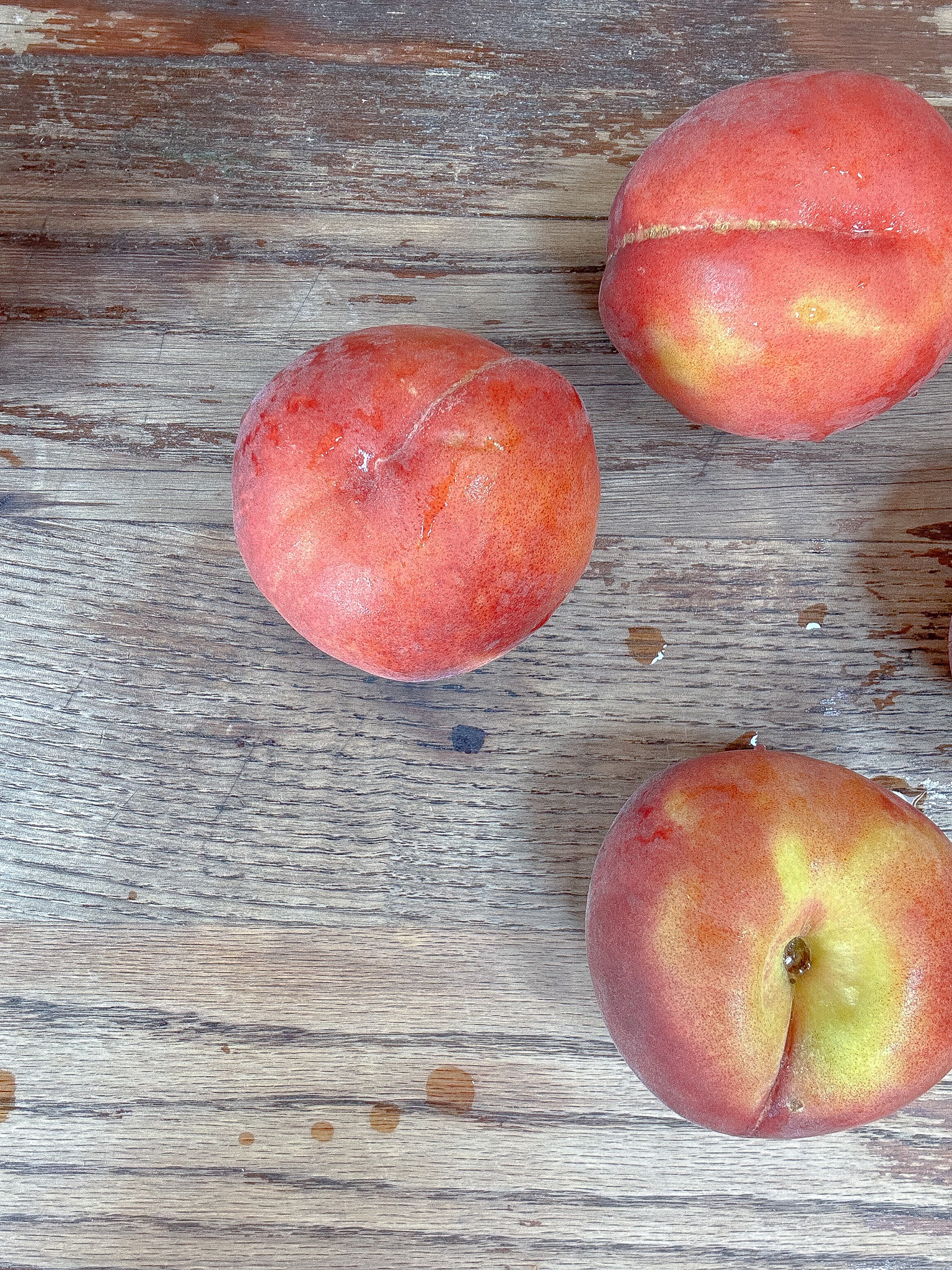 SUMMER PEACH CRUMBLE