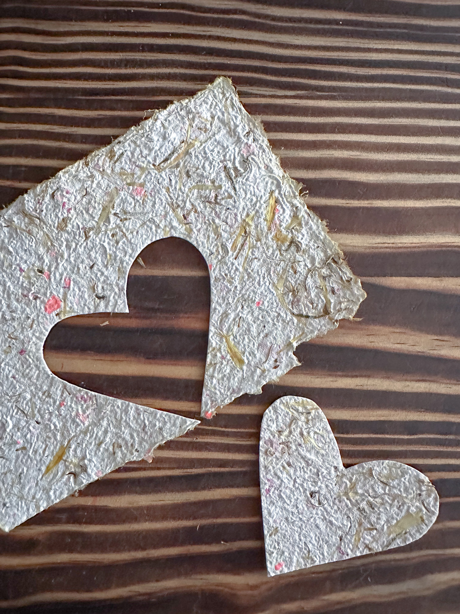 HOW TO MAKE PAPER OUT OF TEA